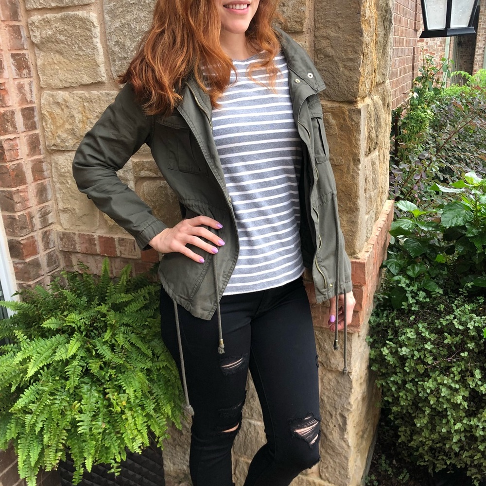 GAP Gray & White Striped Top with Side Zipper